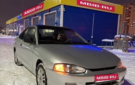 Mitsubishi Mirage VI рестайлинг, 2001 год, 250 000 рублей, 11 фотография