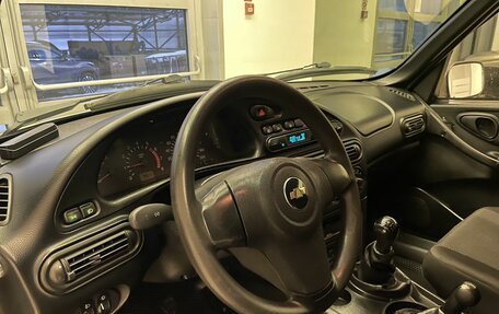 Chevrolet Niva I рестайлинг, 2011 год, 495 000 рублей, 9 фотография