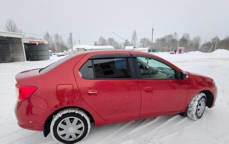 Renault Logan II, 2014 год, 700 000 рублей, 5 фотография