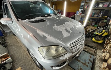 Mercedes-Benz M-Класс, 2005 год, 1 550 000 рублей, 7 фотография