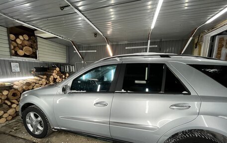 Mercedes-Benz M-Класс, 2005 год, 1 550 000 рублей, 3 фотография