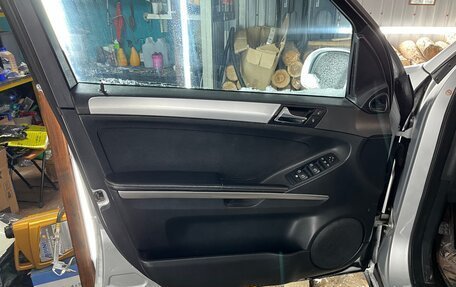 Mercedes-Benz M-Класс, 2005 год, 1 550 000 рублей, 13 фотография