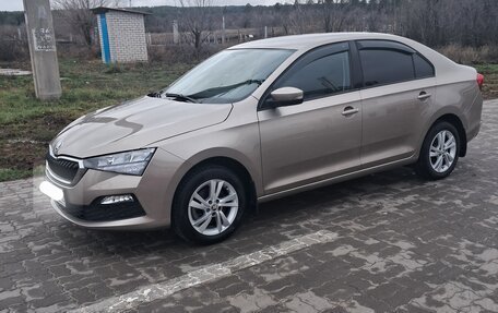 Skoda Rapid II, 2021 год, 1 500 000 рублей, 2 фотография
