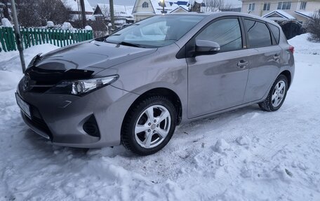 Toyota Auris II, 2014 год, 1 230 000 рублей, 4 фотография
