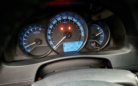 Toyota Auris II, 2014 год, 1 230 000 рублей, 7 фотография