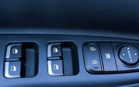 KIA Rio IV, 2020 год, 1 630 000 рублей, 8 фотография