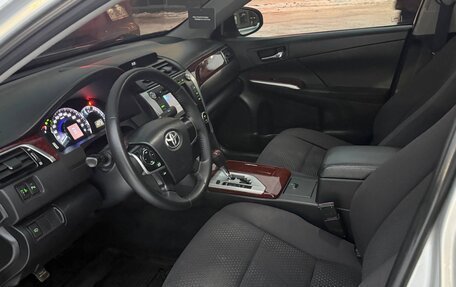 Toyota Camry, 2011 год, 1 260 000 рублей, 20 фотография