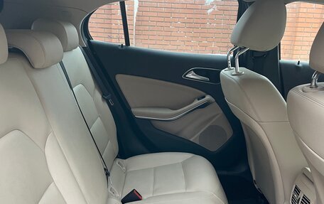 Mercedes-Benz GLA, 2015 год, 2 520 000 рублей, 9 фотография