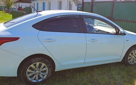 Hyundai Solaris II рестайлинг, 2019 год, 1 250 000 рублей, 6 фотография