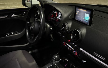 Audi A3, 2018 год, 1 370 000 рублей, 11 фотография