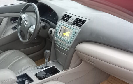 Toyota Camry, 2008 год, 1 200 000 рублей, 10 фотография