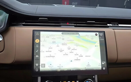 Land Rover Range Rover IV рестайлинг, 2023 год, 13 800 000 рублей, 10 фотография