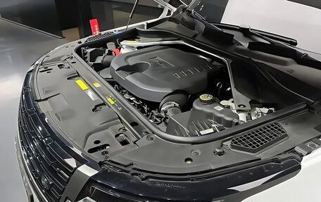 Land Rover Range Rover IV рестайлинг, 2023 год, 13 800 000 рублей, 16 фотография