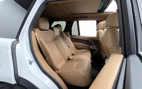 Land Rover Range Rover IV рестайлинг, 2023 год, 13 800 000 рублей, 14 фотография