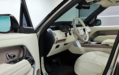 Land Rover Range Rover IV рестайлинг, 2025 год, 27 550 000 рублей, 3 фотография