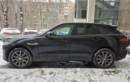 Jaguar F-Pace, 2016 год, 2 350 000 рублей, 1 фотография
