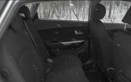 KIA Rio III рестайлинг, 2012 год, 850 000 рублей, 9 фотография