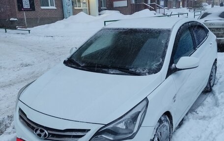 Hyundai Solaris II рестайлинг, 2014 год, 1 070 000 рублей, 3 фотография