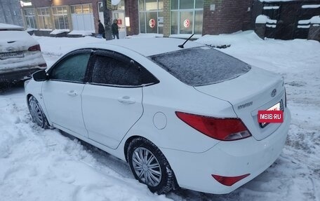 Hyundai Solaris II рестайлинг, 2014 год, 1 070 000 рублей, 4 фотография
