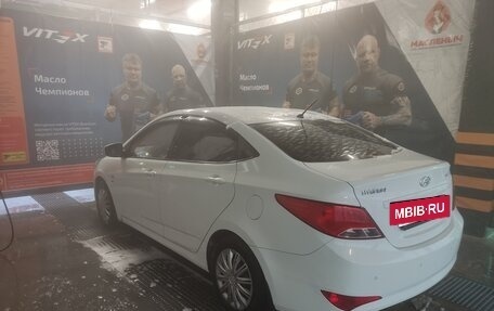 Hyundai Solaris II рестайлинг, 2014 год, 1 070 000 рублей, 7 фотография