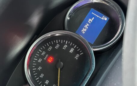 Renault Logan II, 2015 год, 470 000 рублей, 16 фотография