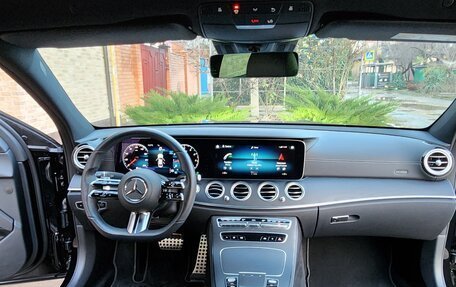 Mercedes-Benz E-Класс, 2021 год, 5 250 000 рублей, 11 фотография