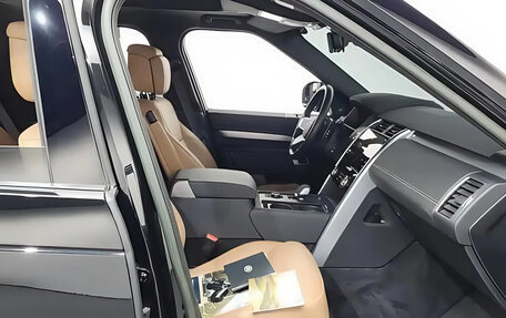 Land Rover Discovery IV, 2022 год, 8 800 000 рублей, 13 фотография