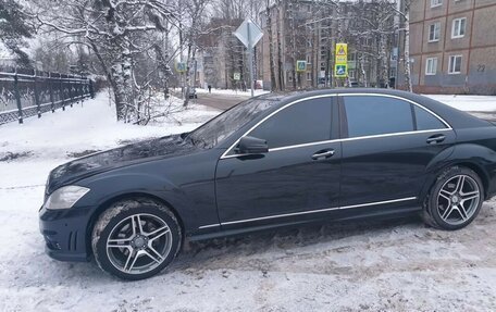 Mercedes-Benz S-Класс, 2006 год, 650 000 рублей, 1 фотография