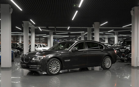 BMW 7 серия, 2013 год, 1 840 000 рублей, 1 фотография