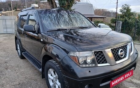 Nissan Pathfinder, 2006 год, 1 080 000 рублей, 3 фотография