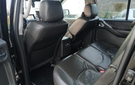 Nissan Pathfinder, 2006 год, 1 080 000 рублей, 12 фотография