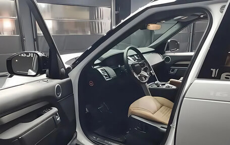 Land Rover Discovery IV, 2025 год, 11 050 000 рублей, 3 фотография