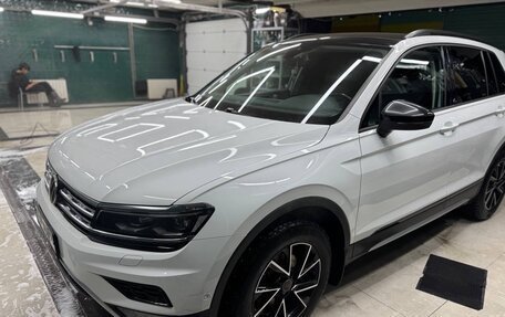 Volkswagen Tiguan II, 2019 год, 3 200 000 рублей, 7 фотография