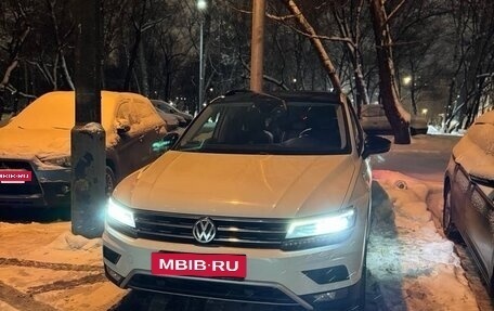 Volkswagen Tiguan II, 2019 год, 3 200 000 рублей, 11 фотография