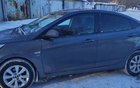 Hyundai Solaris II рестайлинг, 2013 год, 749 000 рублей, 4 фотография