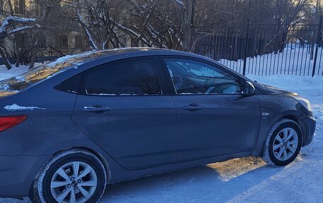 Hyundai Solaris II рестайлинг, 2013 год, 749 000 рублей, 2 фотография