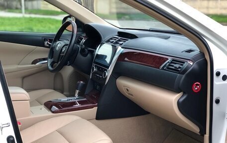 Toyota Camry, 2012 год, 1 720 000 рублей, 36 фотография