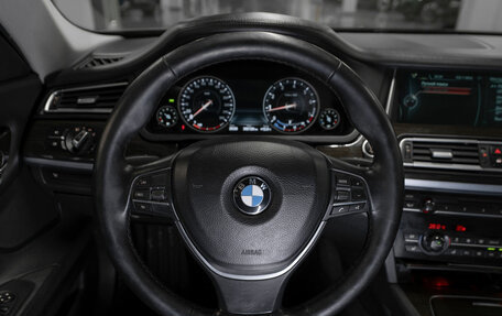 BMW 7 серия, 2013 год, 1 840 000 рублей, 10 фотография