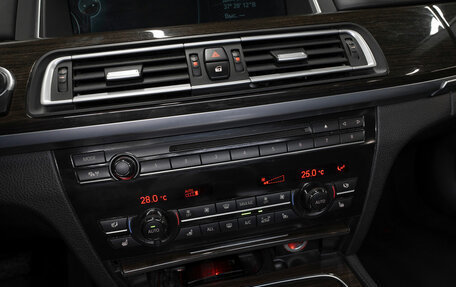 BMW 7 серия, 2013 год, 1 840 000 рублей, 17 фотография