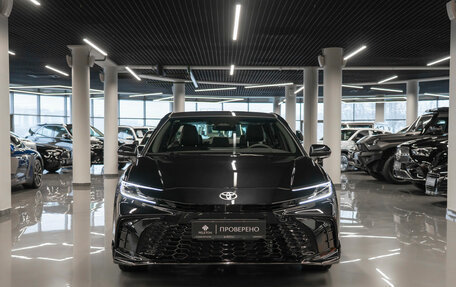 Toyota Camry, 2025 год, 4 550 000 рублей, 3 фотография