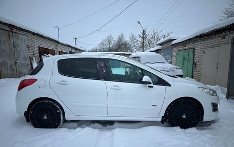 Peugeot 308 II, 2011 год, 690 000 рублей, 9 фотография