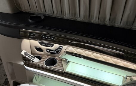 Mercedes-Benz V-Класс, 2021 год, 25 000 000 рублей, 16 фотография