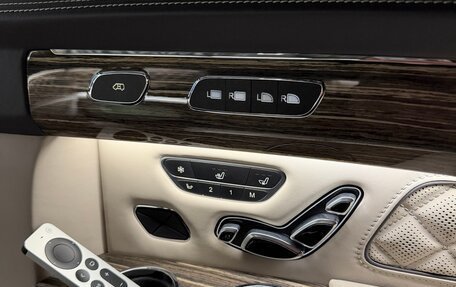 Mercedes-Benz V-Класс, 2021 год, 25 000 000 рублей, 15 фотография