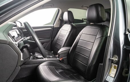 Volkswagen Jetta VII, 2020 год, 1 869 000 рублей, 10 фотография