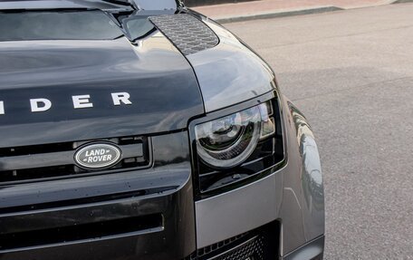 Land Rover Defender II, 2022 год, 6 990 000 рублей, 3 фотография