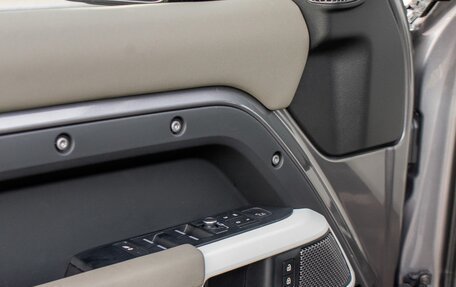 Land Rover Defender II, 2022 год, 6 990 000 рублей, 20 фотография