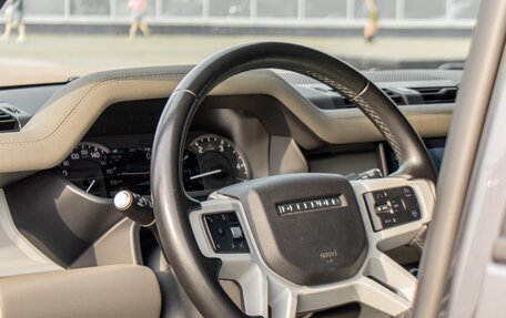 Land Rover Defender II, 2022 год, 6 990 000 рублей, 22 фотография