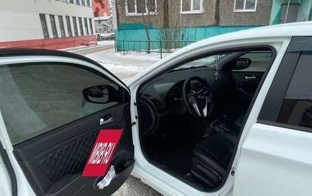 Hyundai Solaris II рестайлинг, 2013 год, 560 000 рублей, 7 фотография