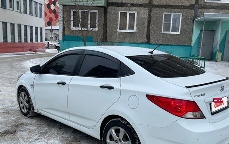 Hyundai Solaris II рестайлинг, 2013 год, 560 000 рублей, 6 фотография