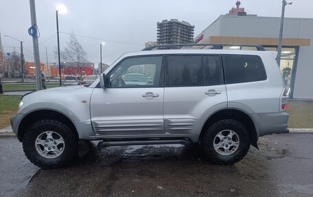 Mitsubishi Pajero III рестайлинг, 2002 год, 700 000 рублей, 2 фотография